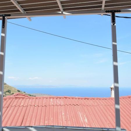 The House Of Grandma Zinios Ioulis Exterior foto