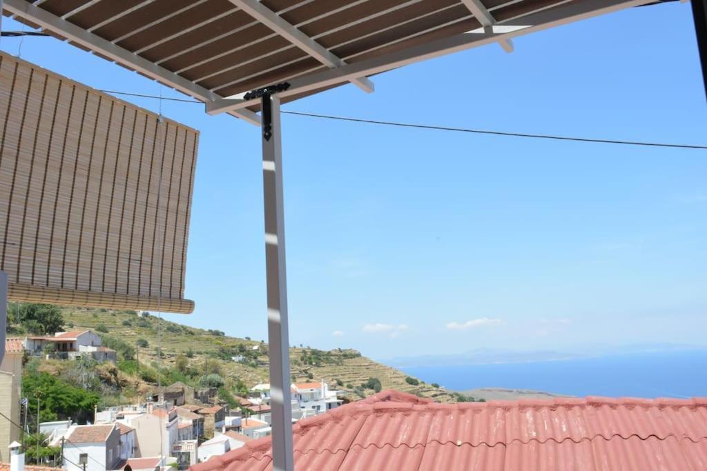 The House Of Grandma Zinios Ioulis Exterior foto